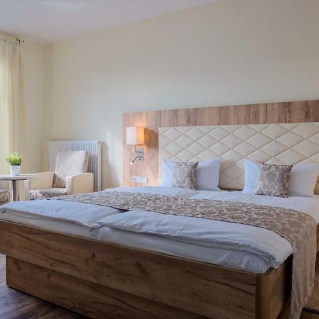 Restaurant & Hotel Storchenklause Шторков Экстерьер фото