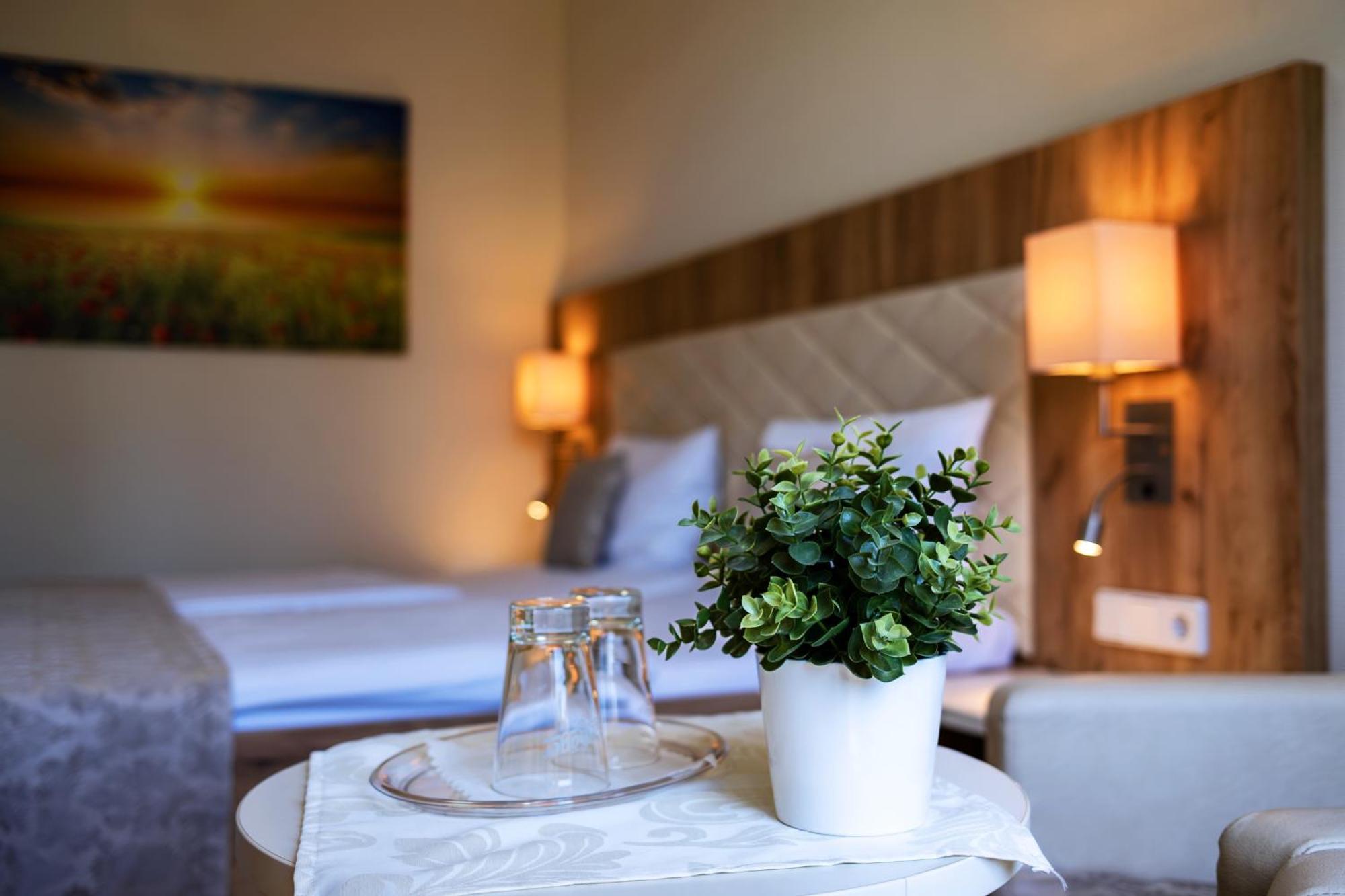 Restaurant & Hotel Storchenklause Шторков Экстерьер фото