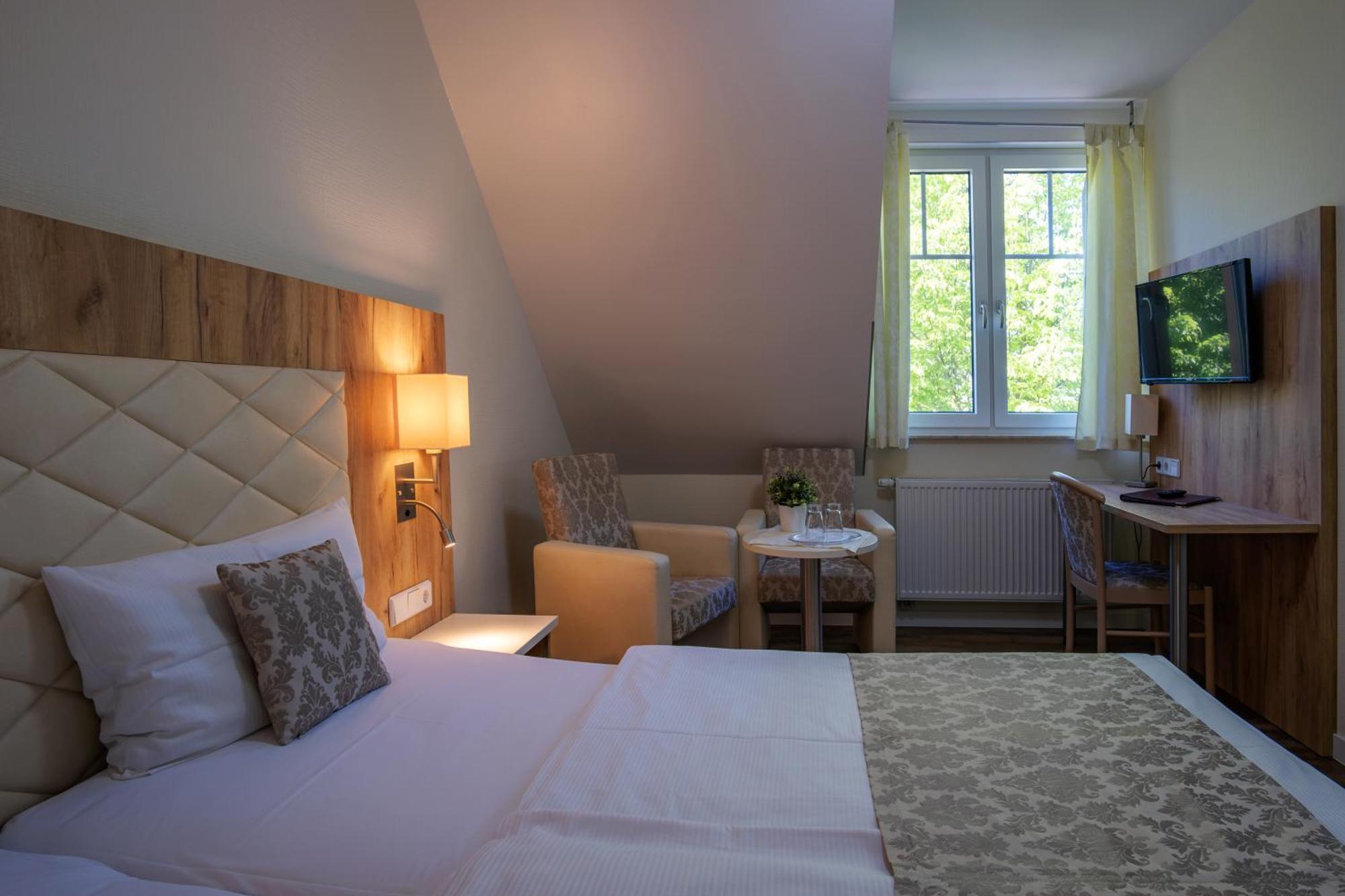 Restaurant & Hotel Storchenklause Шторков Экстерьер фото